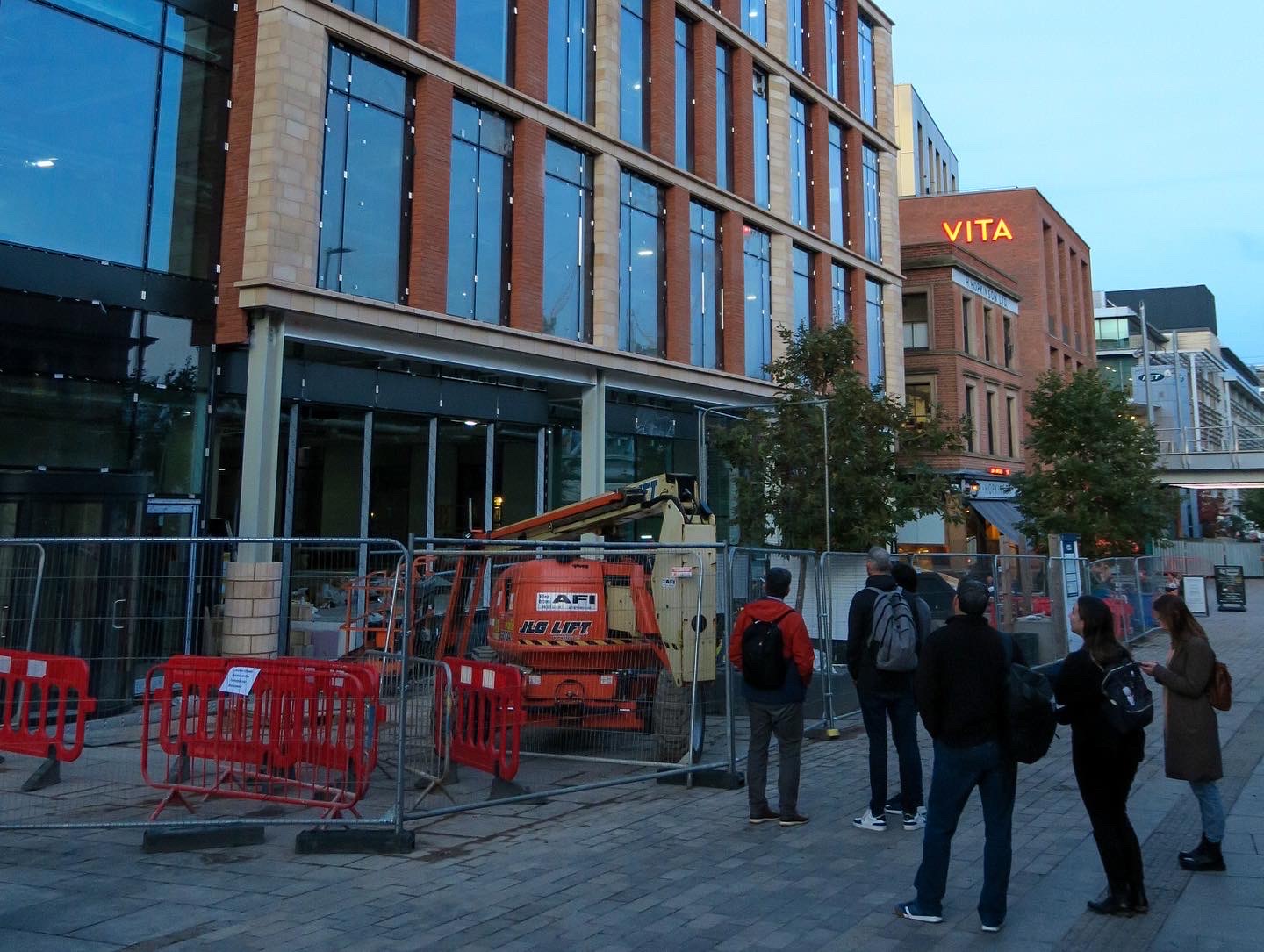 A visit to Station Street