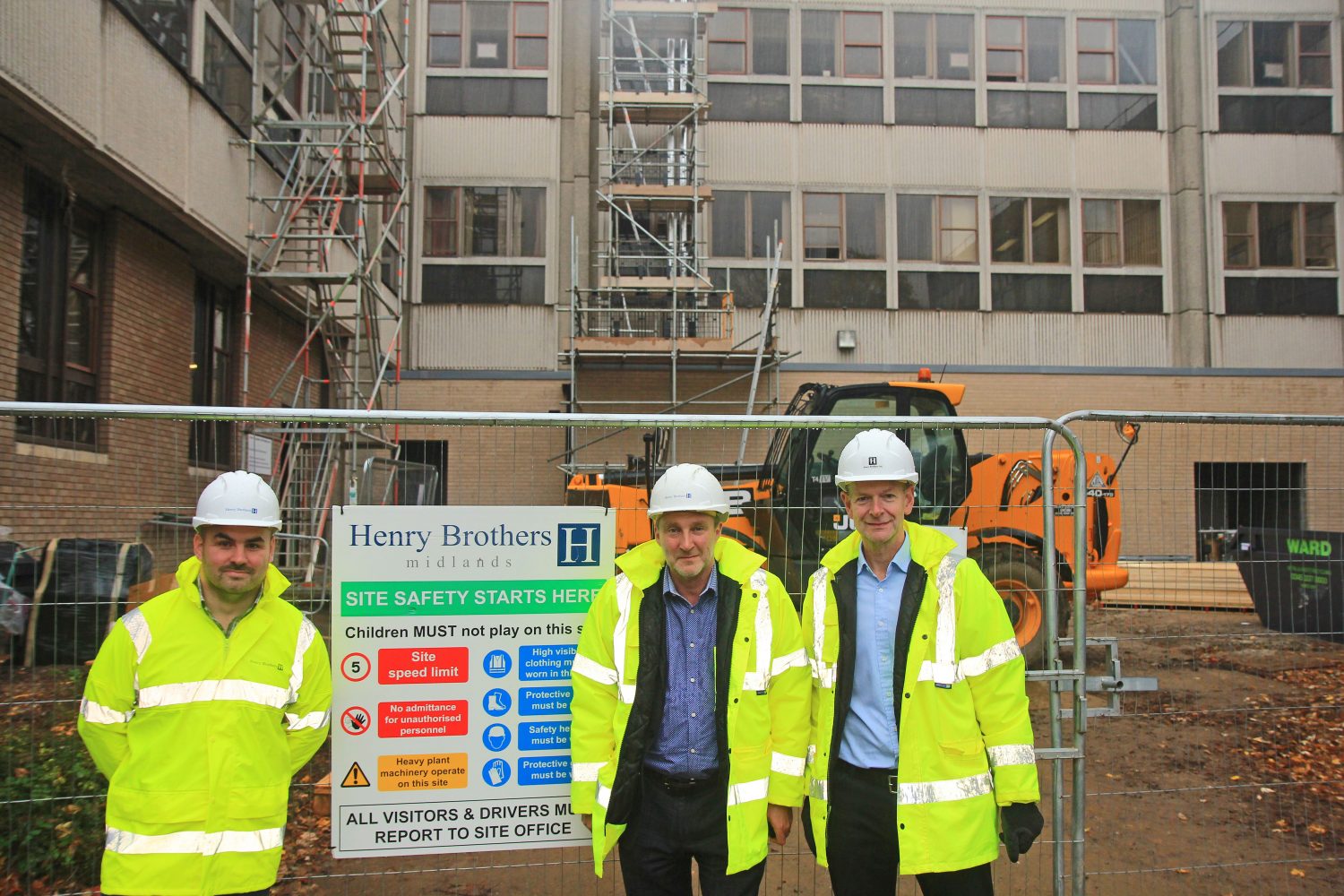 Andy on sIte in Loughborough with Henry Brothers