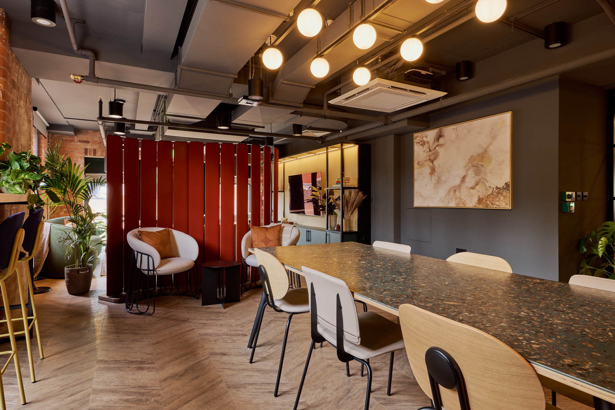 BWW-Amenity-038L