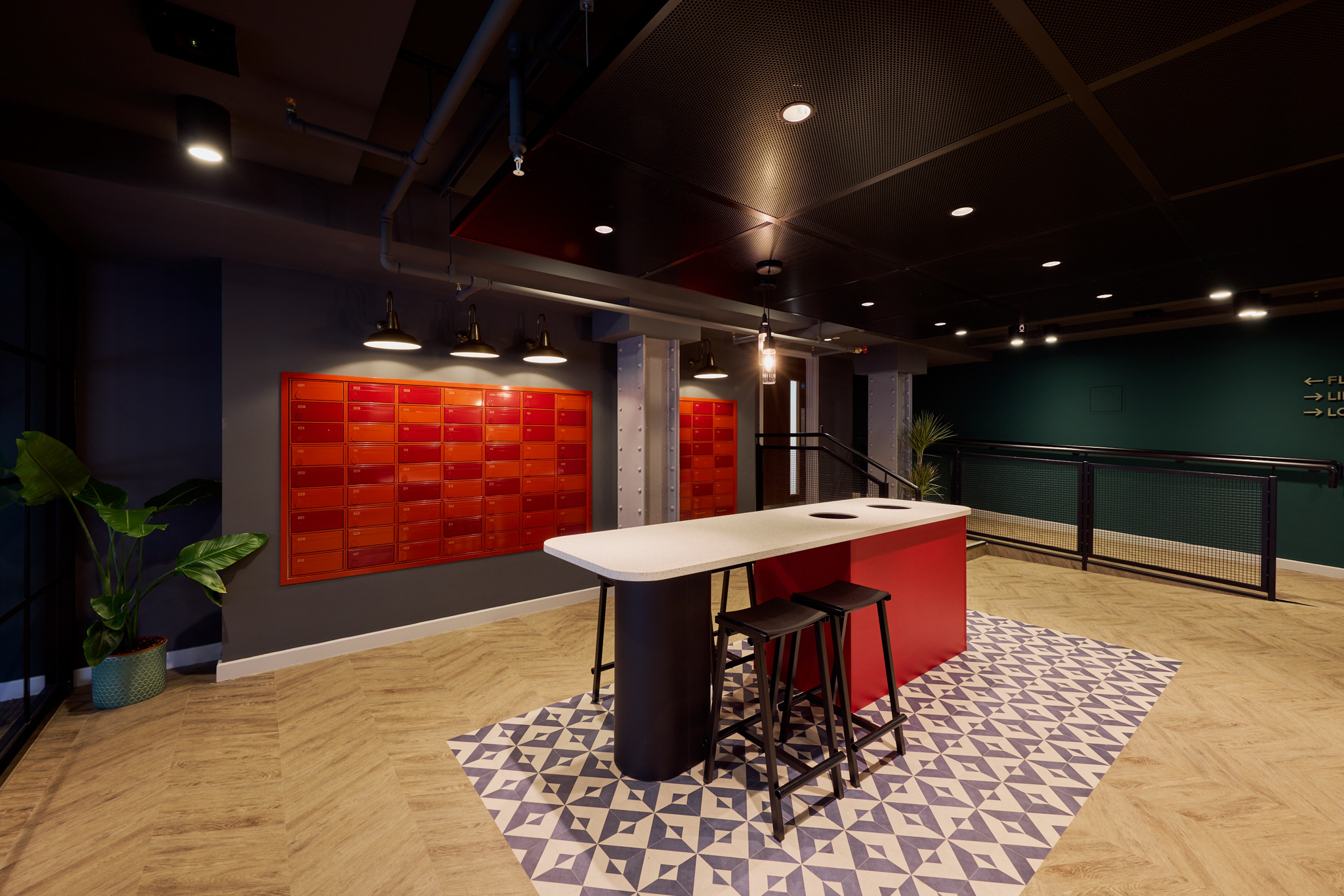 BWW-Amenity-117L
